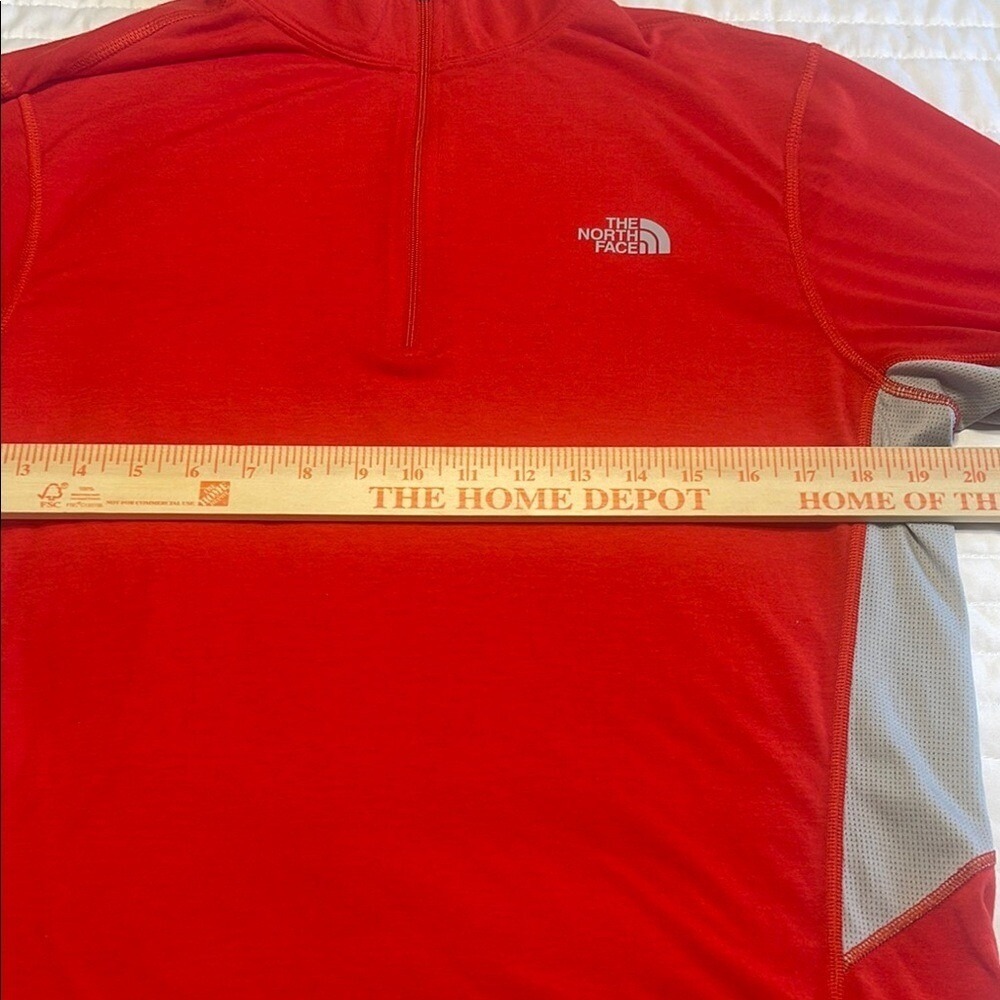 The North Face Red and Gray Pullover - Picture 3 of 5